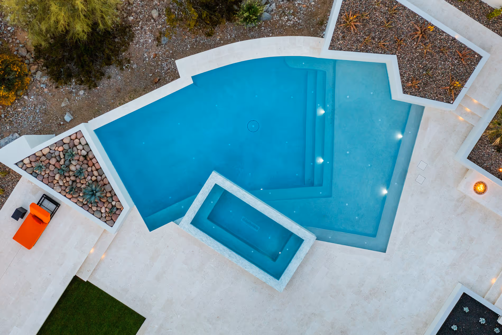 Luxury Custom Pools and Spas: The Pinnacle of Scottsdale and Valley Living